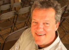 Mark Lowry